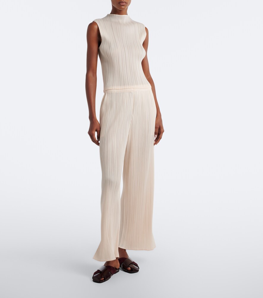 Issey Miyake Monthly Colors: August Pleated Top