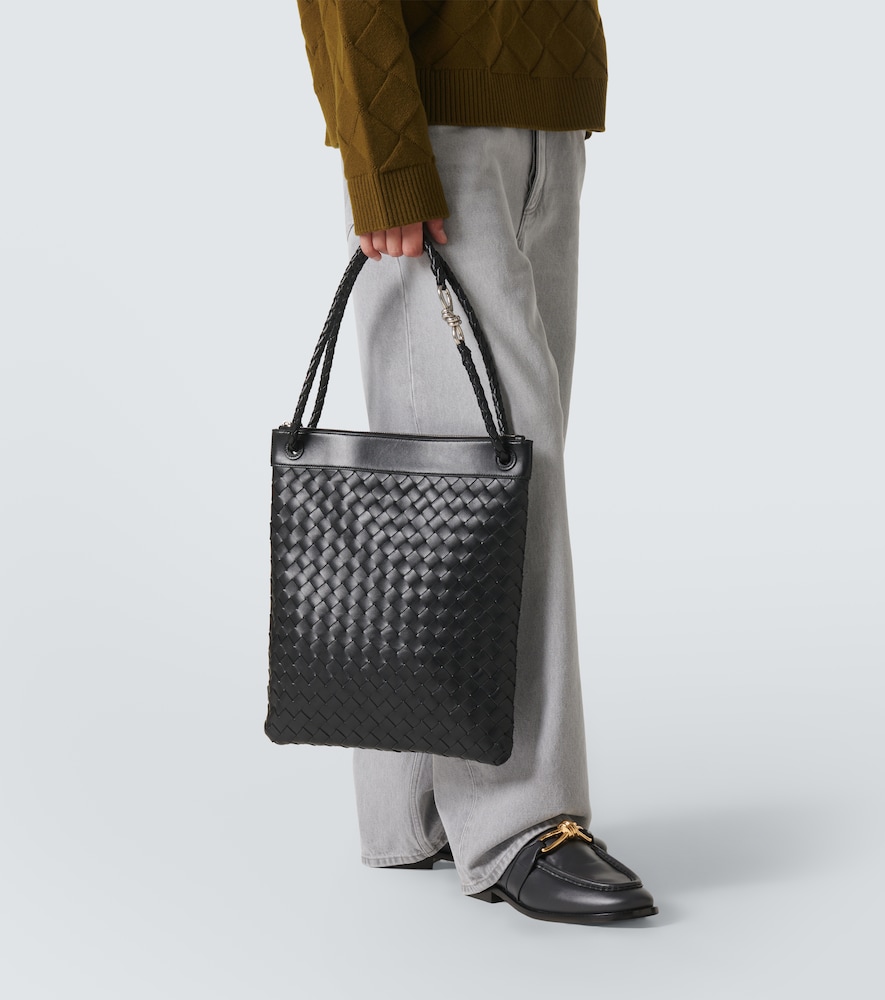 Flat Andiamo Intrecciato Leather Messenger Bag