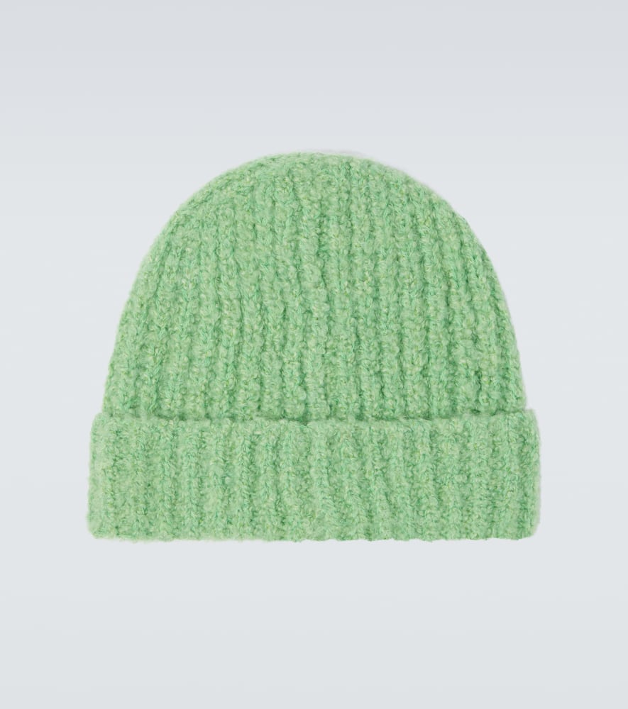 God's True Cashmere Bouclé Cashmere Beanie With Emerald In Green