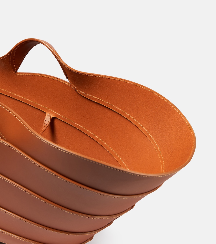 Alaïa Khaima Medium Leather Tote Bag In Brown