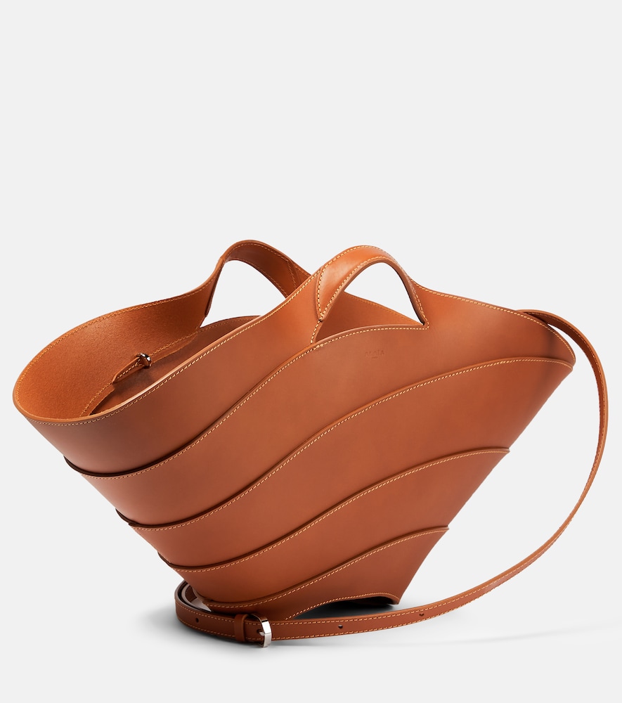 Alaïa Khaima Medium Leather Tote Bag In Brown