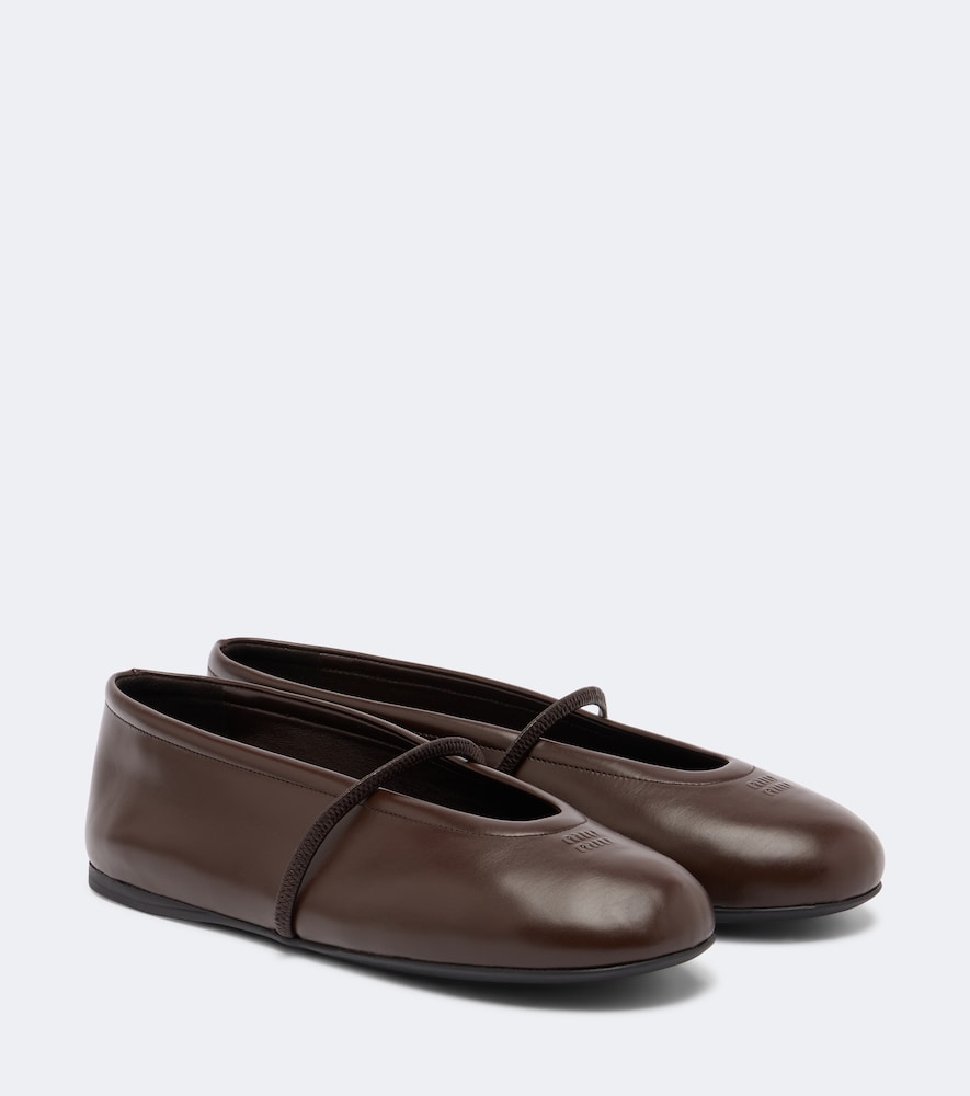 Ballerinas aus Leder