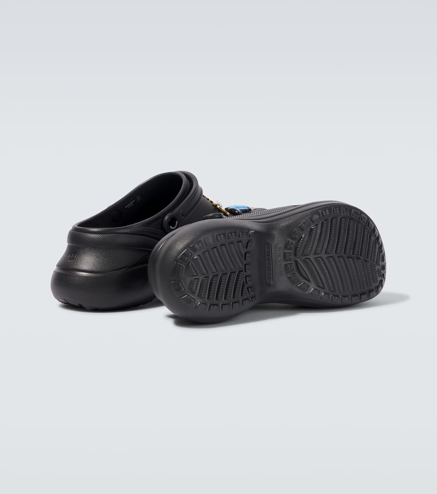 Shop Balenciaga X Crocs Jibbitz Clogs In Black