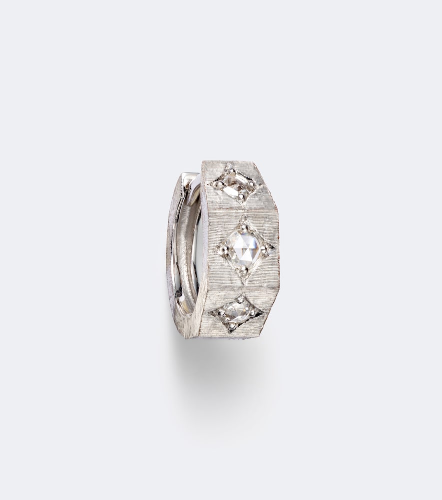 Orecchino a cerchio singolo Ecrou in oro bianco 18kt con diamanti