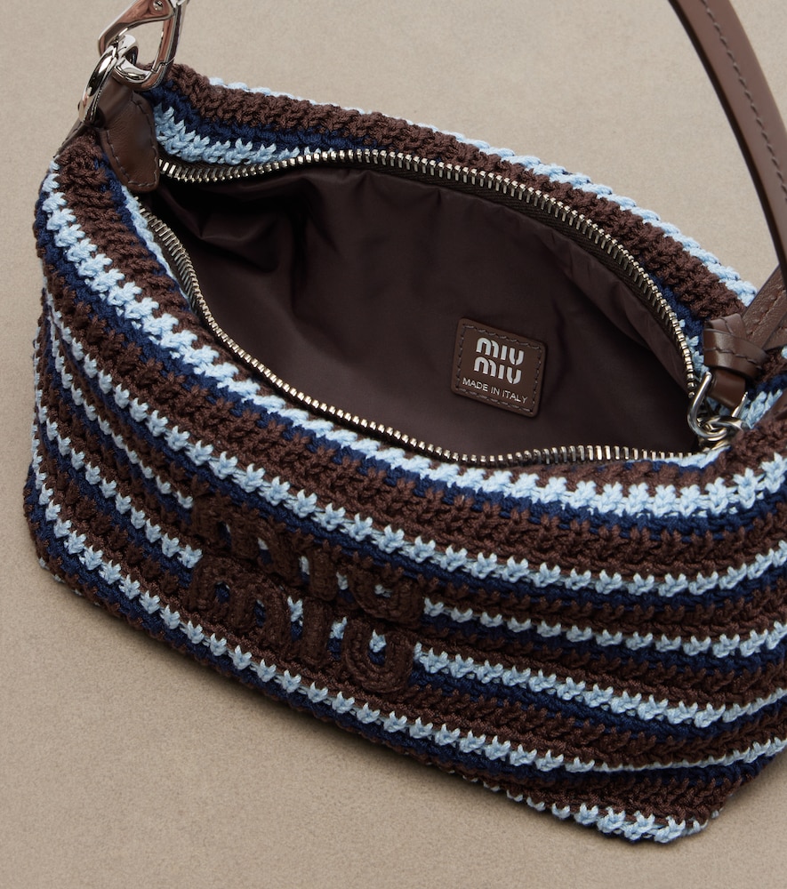  Miu Miu Miu Miu Schultertasche Aus Häkelstrick 