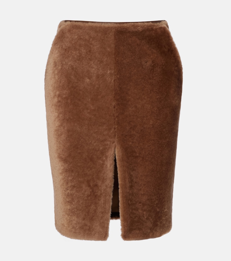 Bleistiftrock aus Shearling