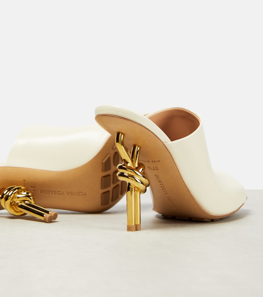  Bottega Veneta Bottega Veneta Knot Leather Mules 