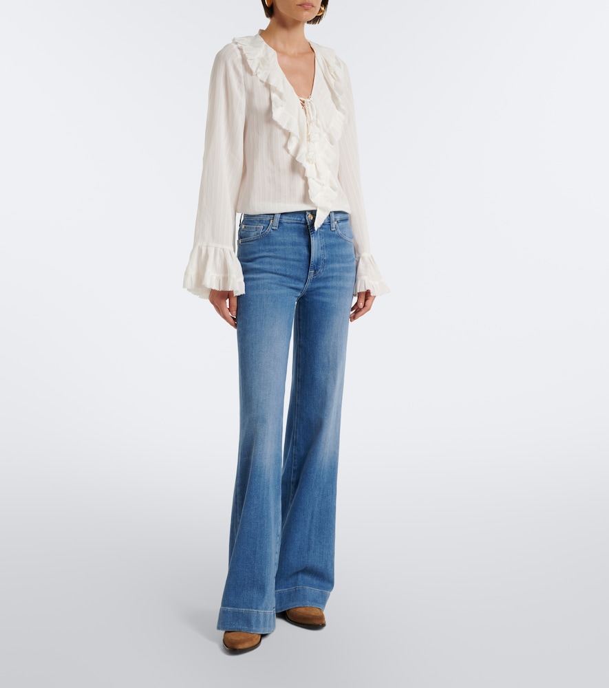 Modern Bootcut Jeans