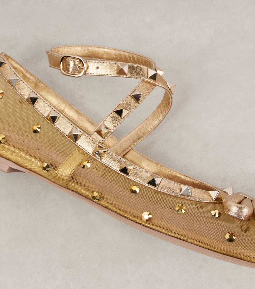 Valentino Rockstud Embellished Mesh Ballet Flats In Gold