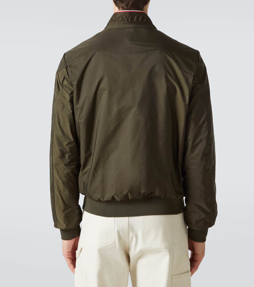 Moncler Reppe Rain Jacket, Men, Green, Size: 5 In Green