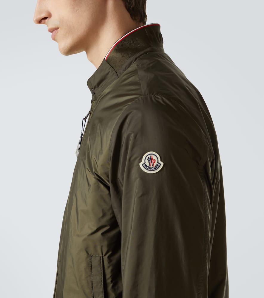Moncler Reppe Rain Jacket, Men, Green, Size: 5 In Green