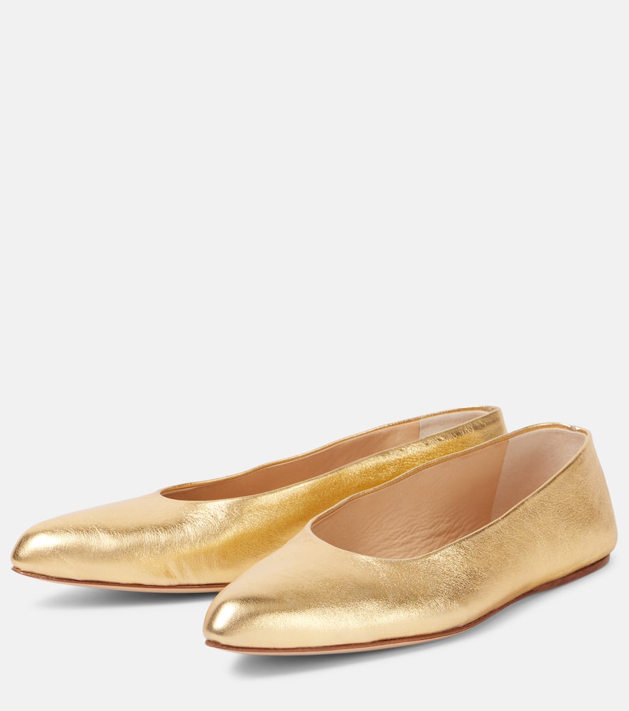 Gabriela Hearst Andre Metallic Leather Ballerina Flats In Gold