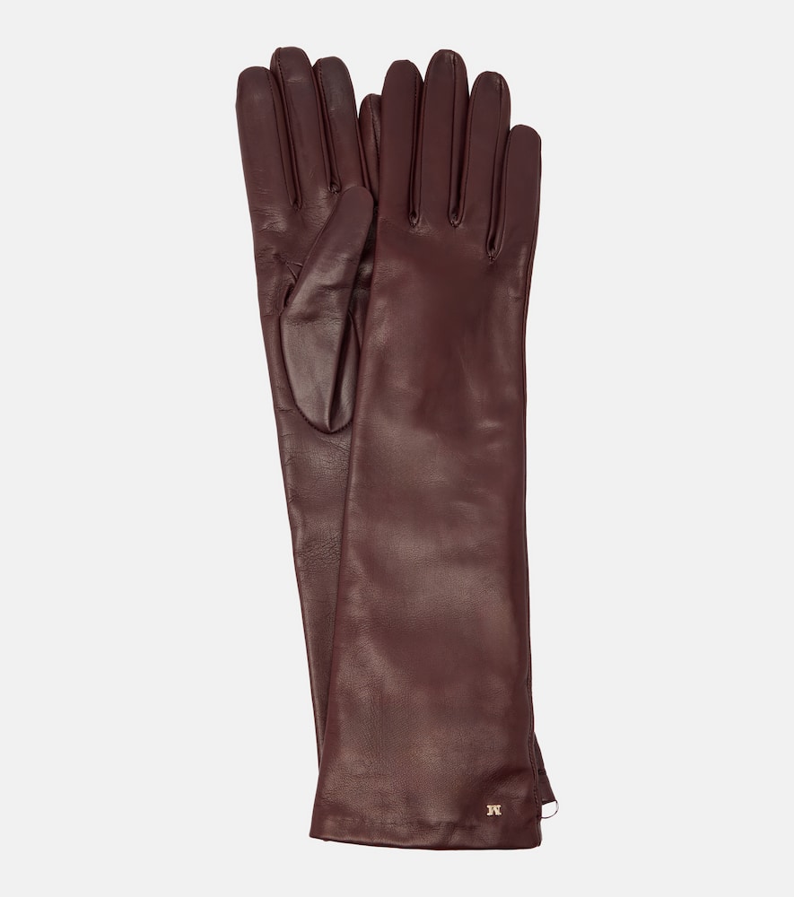 Leather gloves