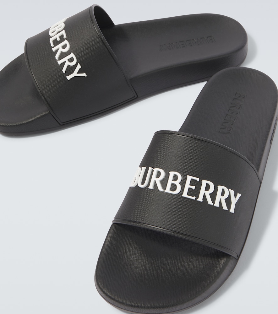  Burberry Burberry Logo Slides 