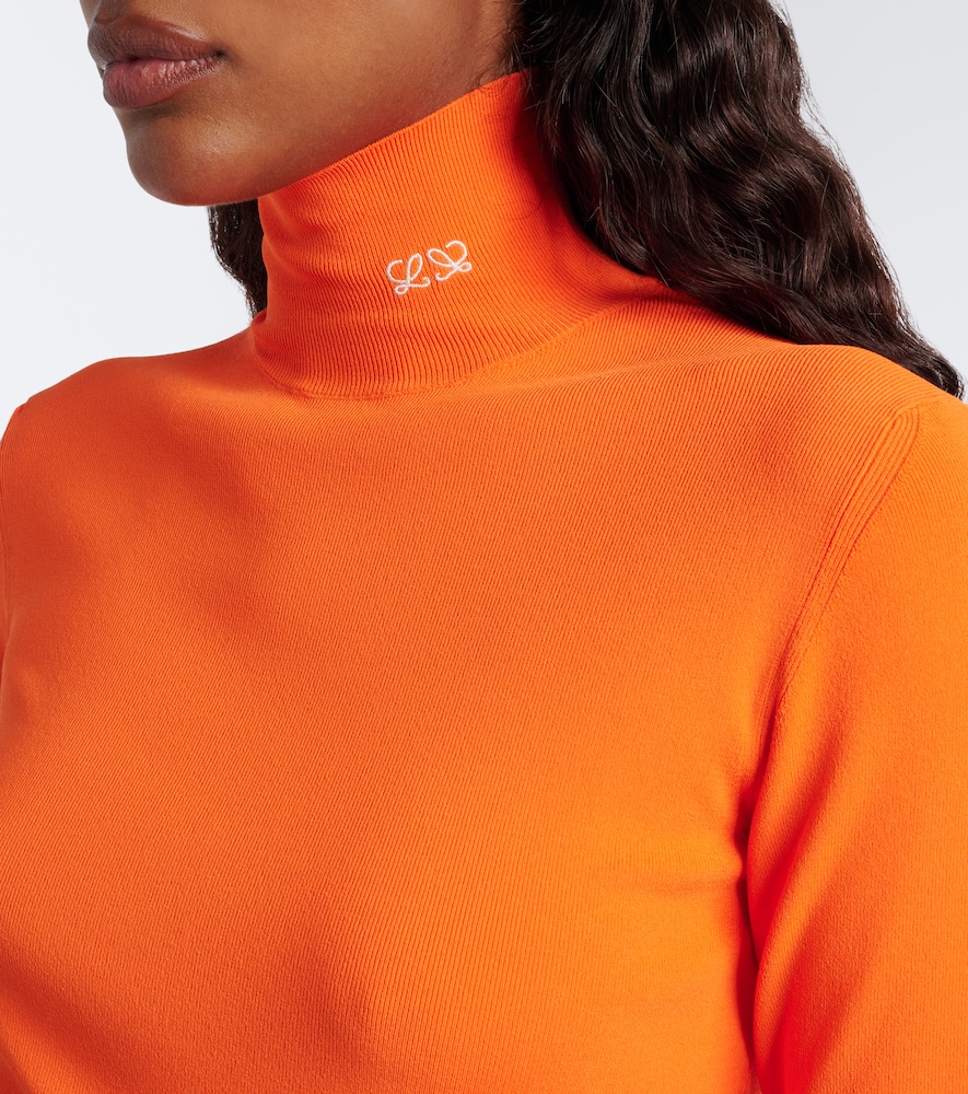 Double L Ribbed-Knit Top