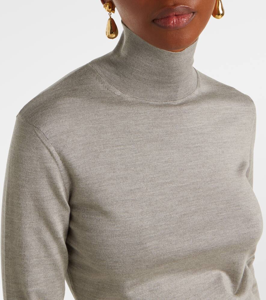 Ralph Lauren Silk-blend Turtleneck Sweater In Gray