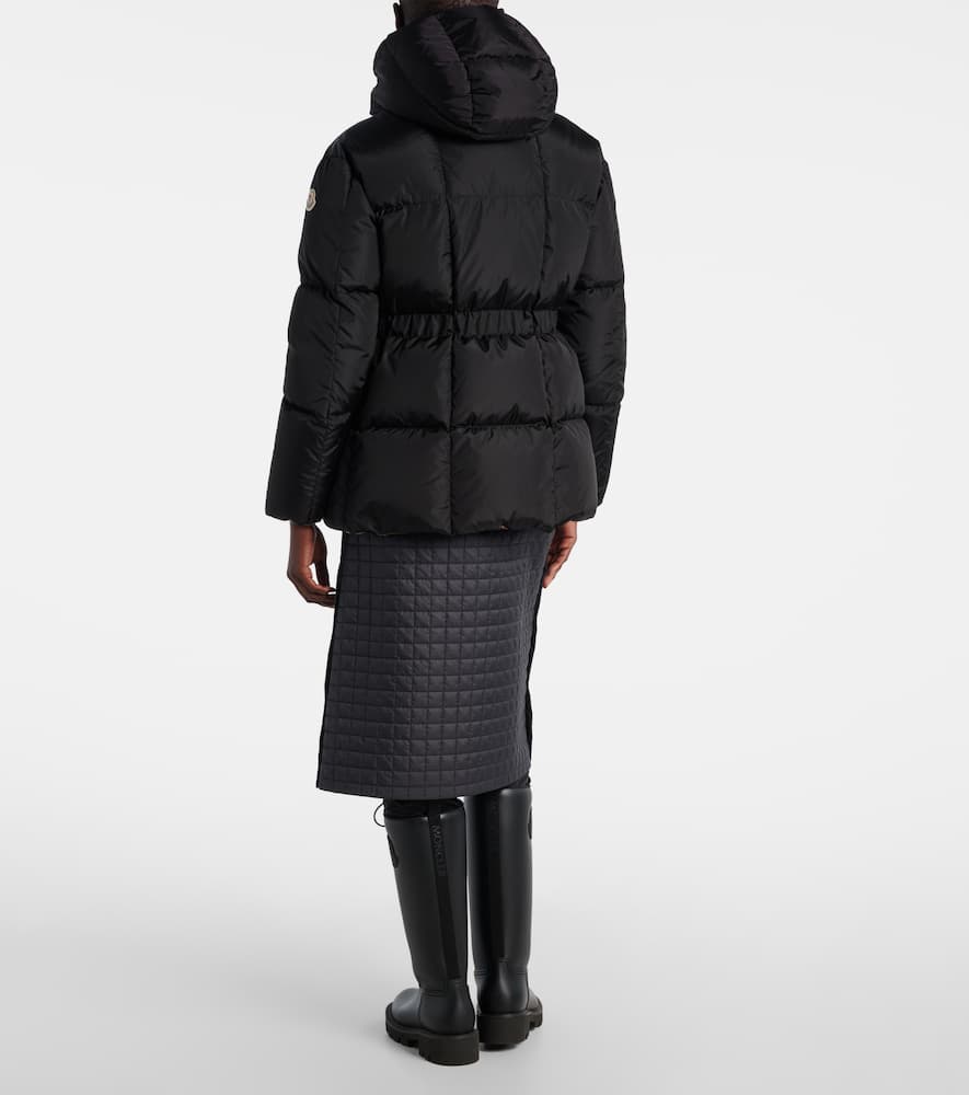 Moncler Agneux Square-quilted Hooded Short Down Jacket In Black
