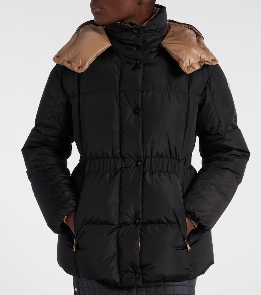 Moncler Agneux Square-quilted Hooded Short Down Jacket In Black