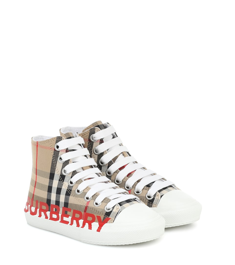 sneakers mini