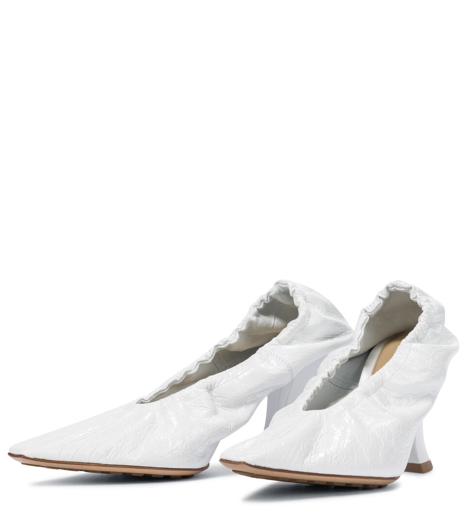 Bottega Almond leather pumps Mytheresa