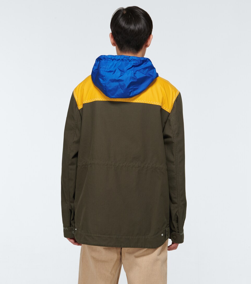 moncler wind runner