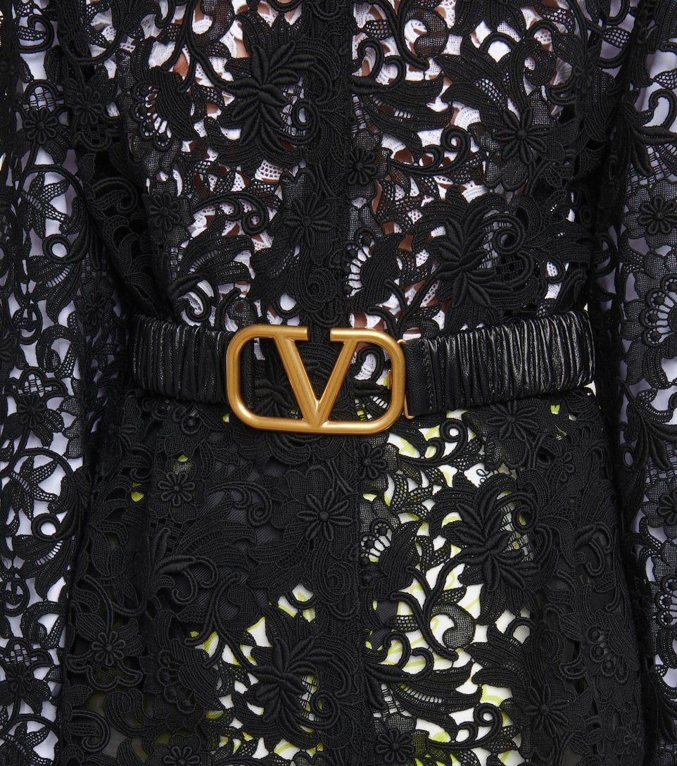 Valentino elastic belt clearance