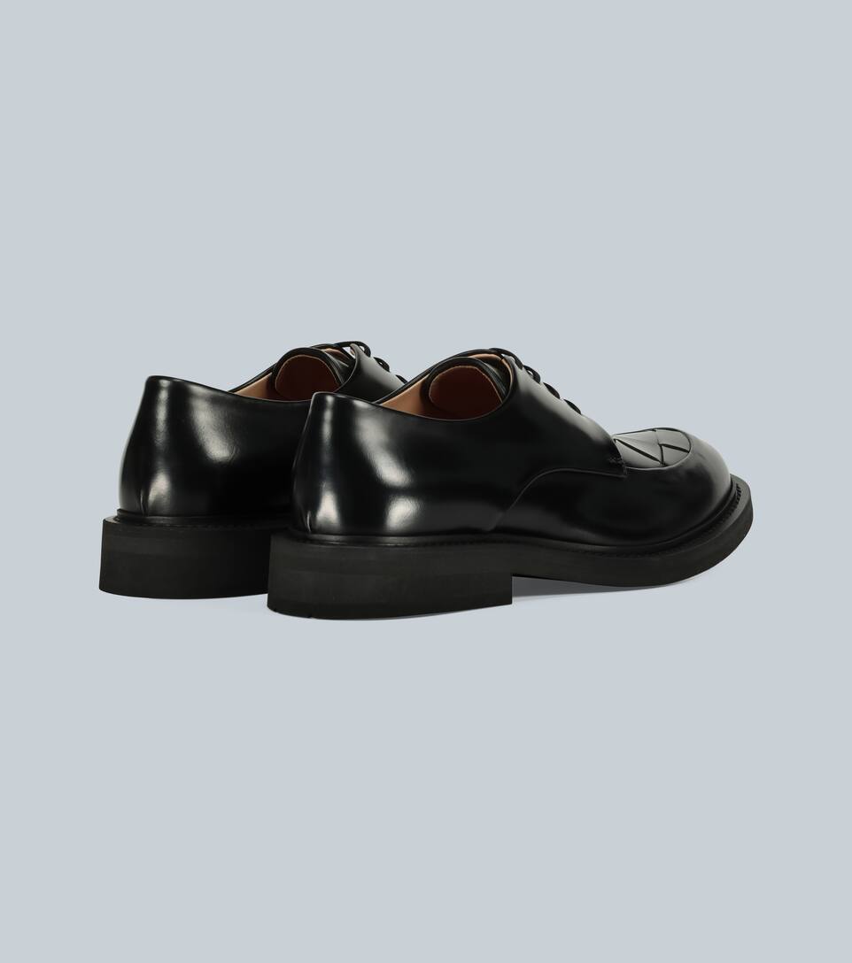 BOTTEGA VENETA INTRECCIATO-PANELED LEATHER SHOES,P00443459