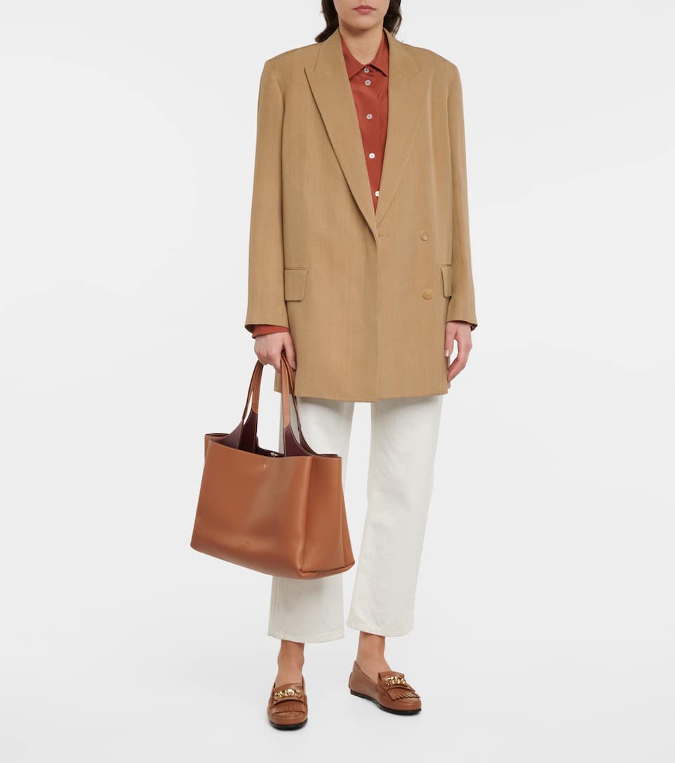 Medium leather tote clearance