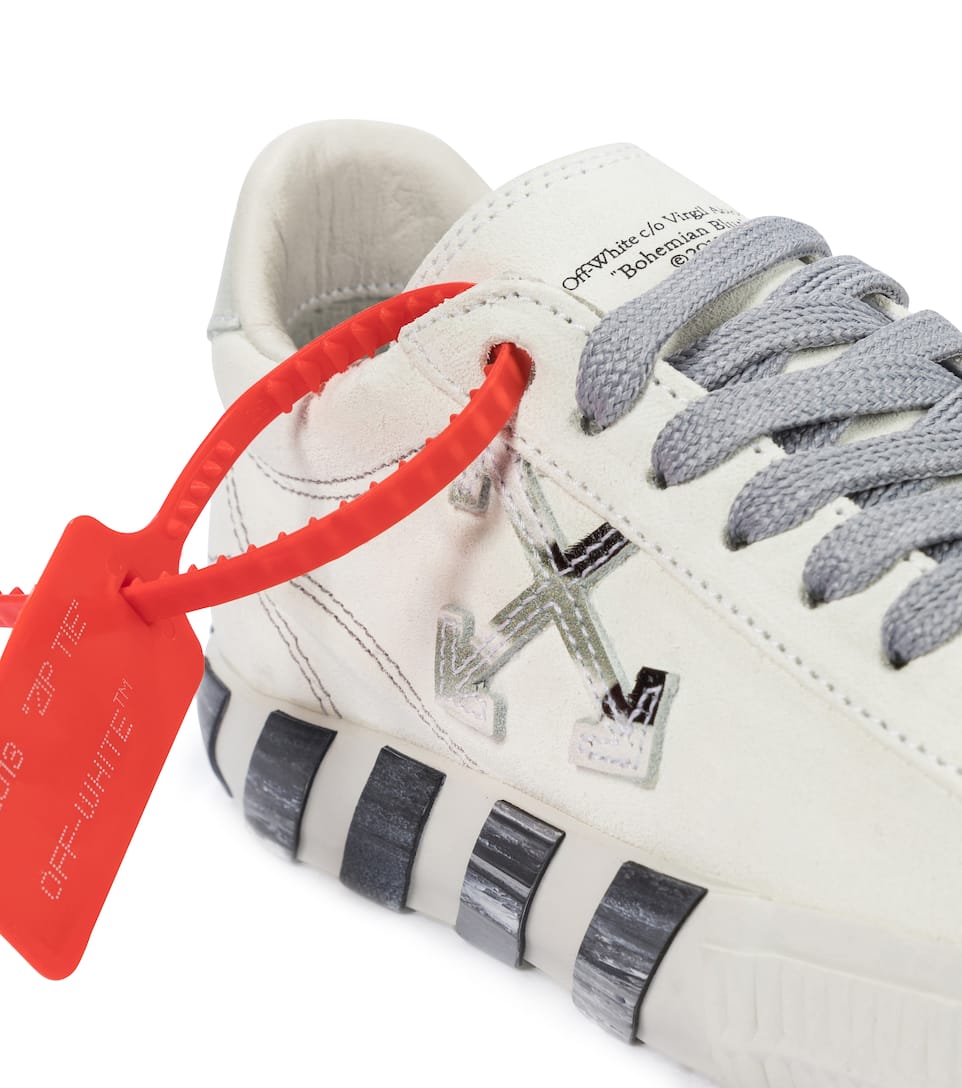 Off white low canvas sneakers Clearance
