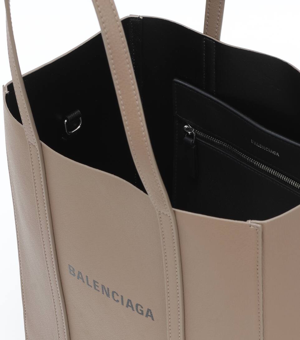 Everyday Xs Leather Tote Balenciaga Mytheresa