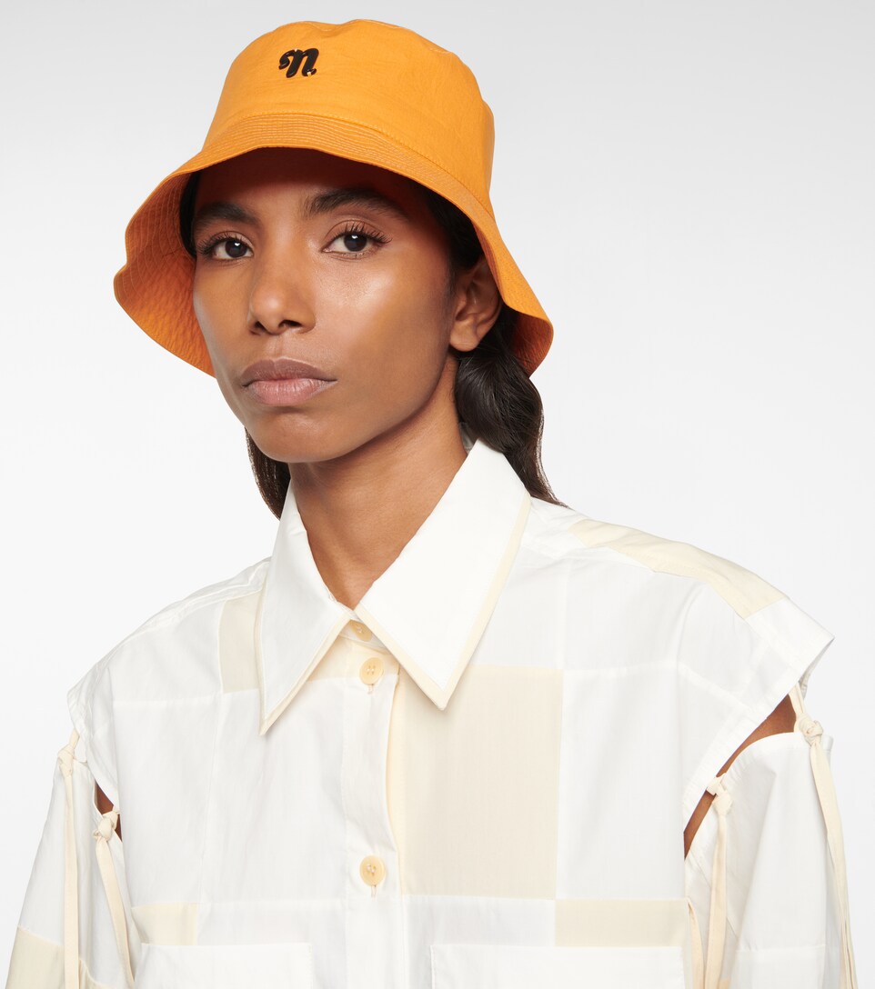 Caran cotton poplin bucket hat 