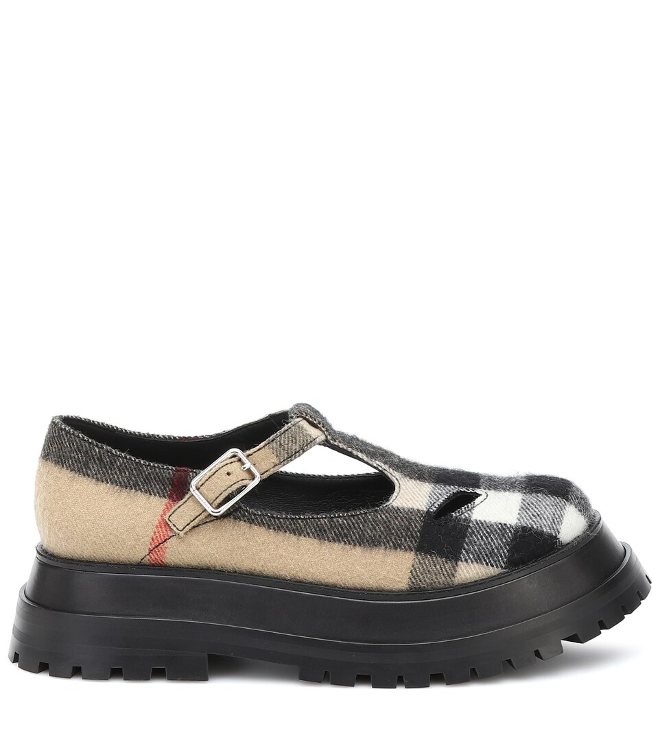 burberry mary janes platform
