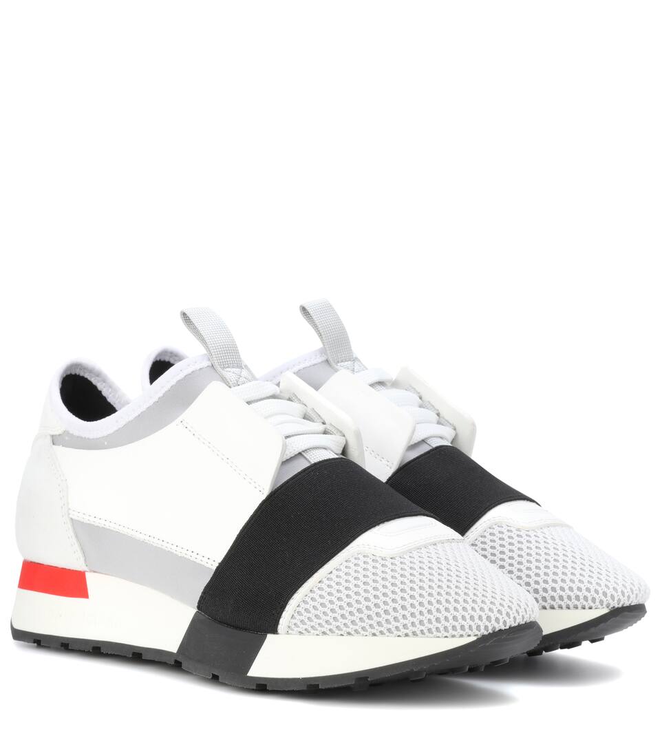 balenciaga race runner sneakers