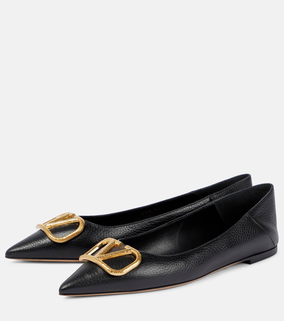 Valentino garavani vlogo leather ballet flats clearance
