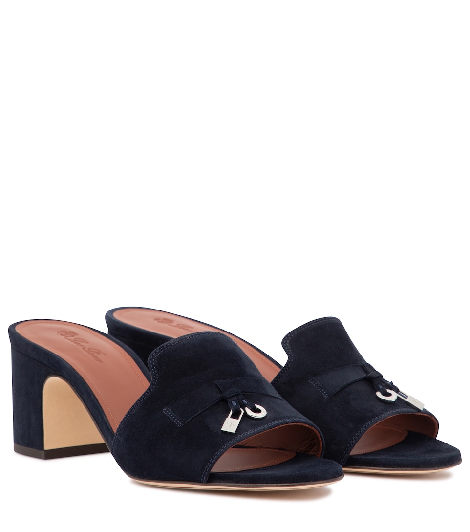 suede sandals in summer
