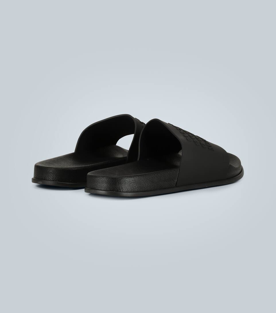 MAISON MARGIELA Number logo slides,P00443368
