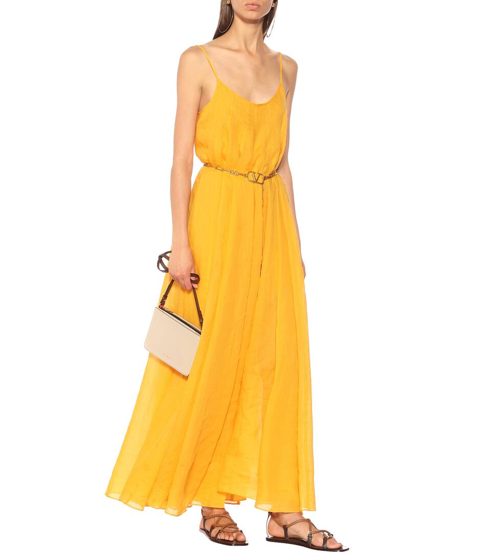 aziza block heel pump