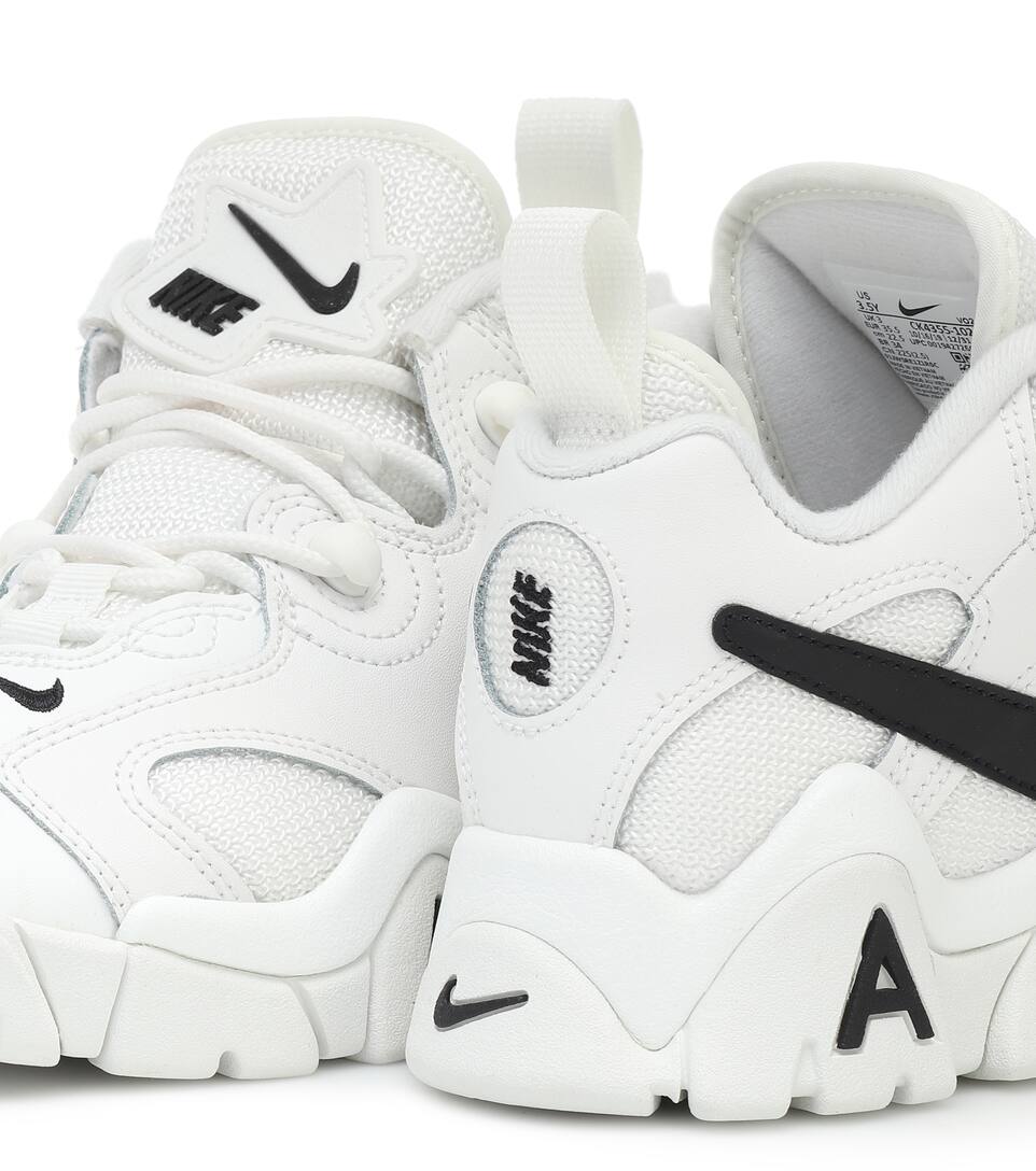nike air barrage low infant