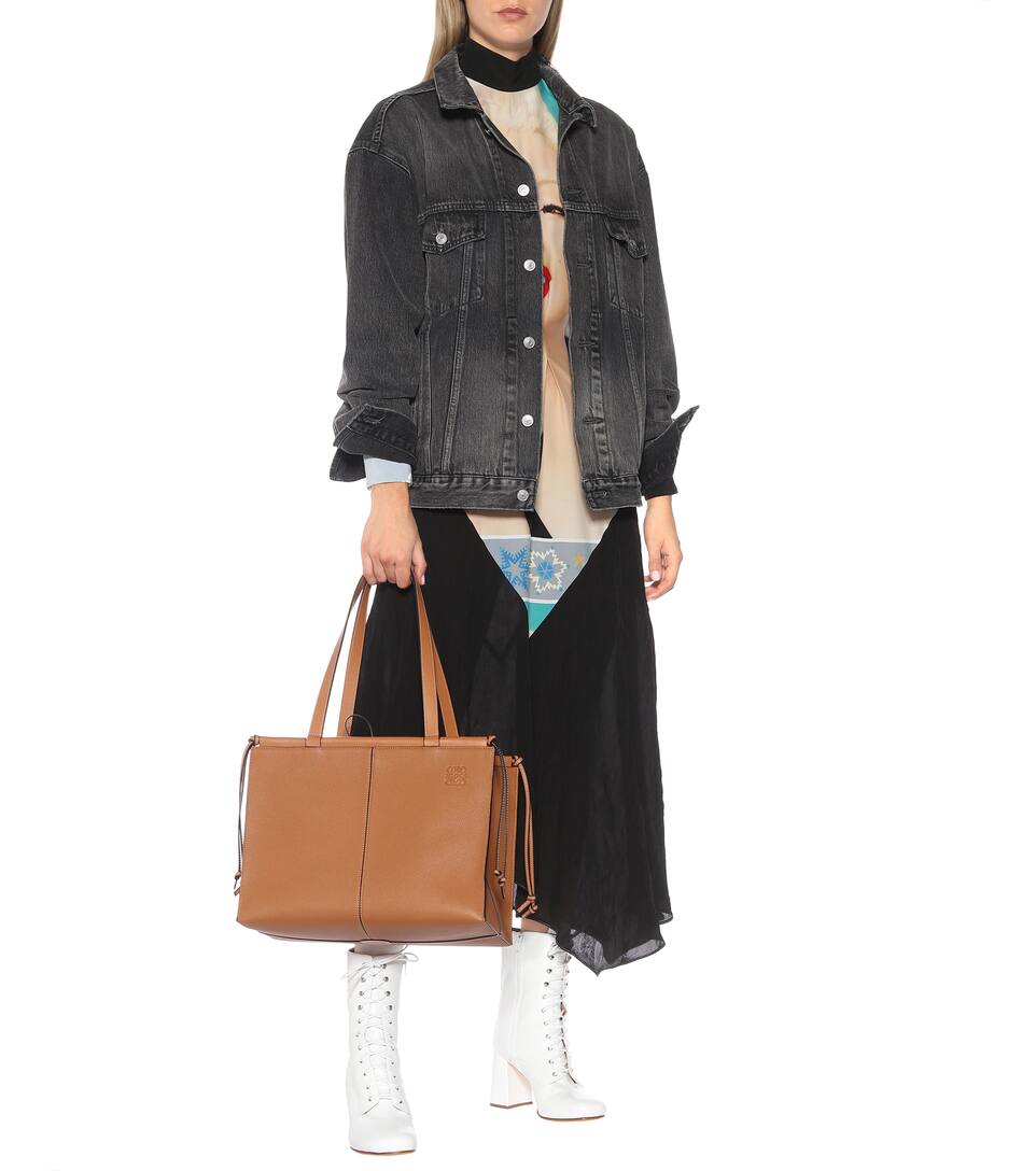 loewe cushion tote