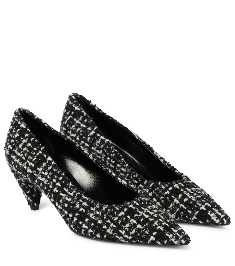 tweed pumps