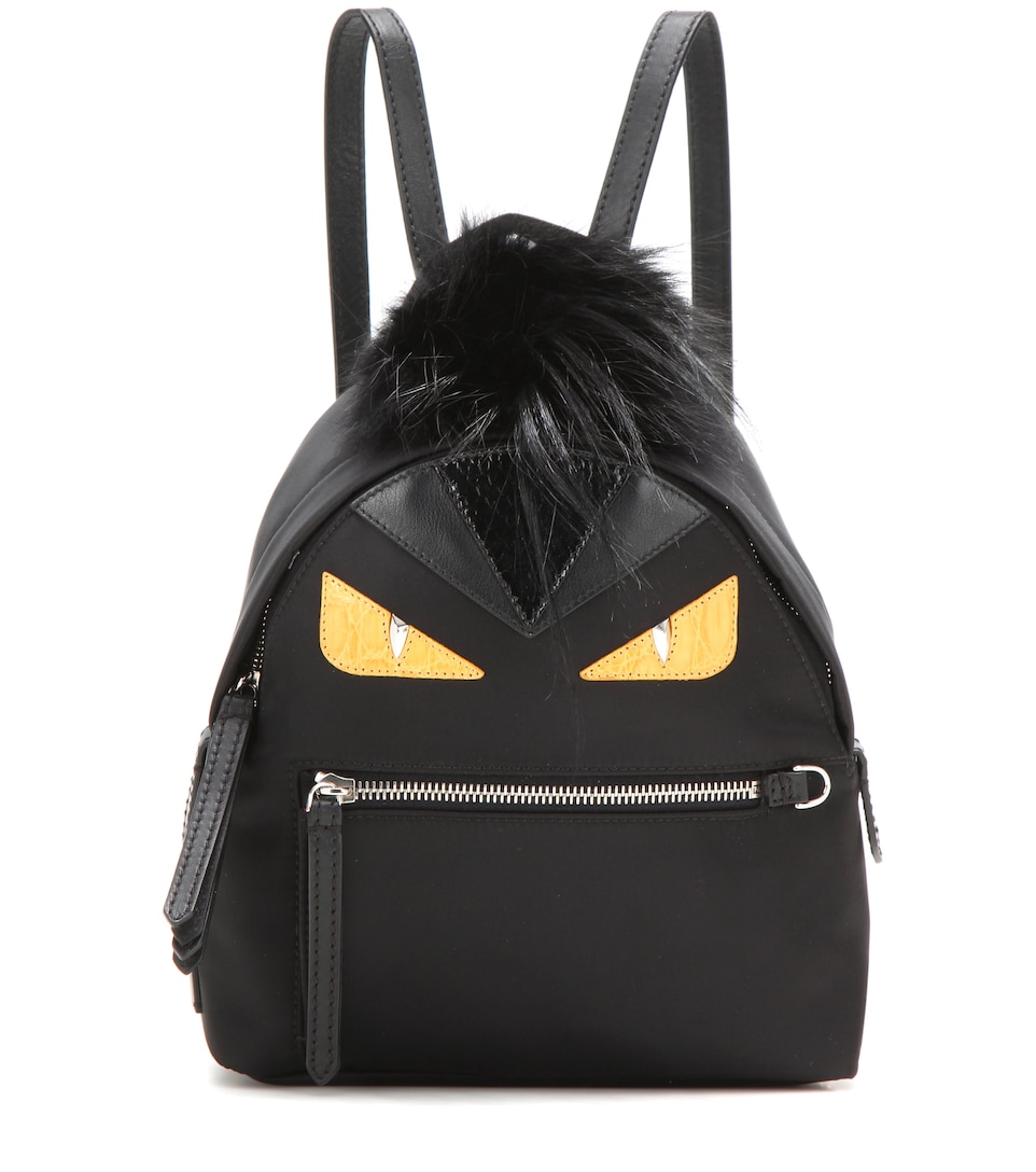 超级难买的众多明星款fendi monster小怪物黄眼双肩包鳄鱼皮新鲜到货