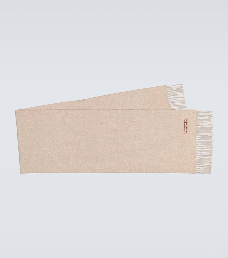 New Canada wool scarf