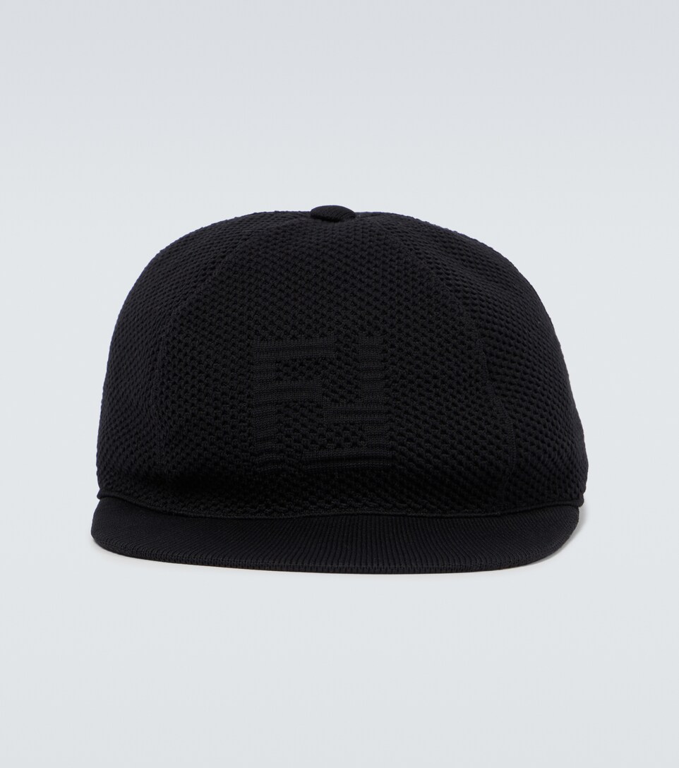 cappello baseball fendi