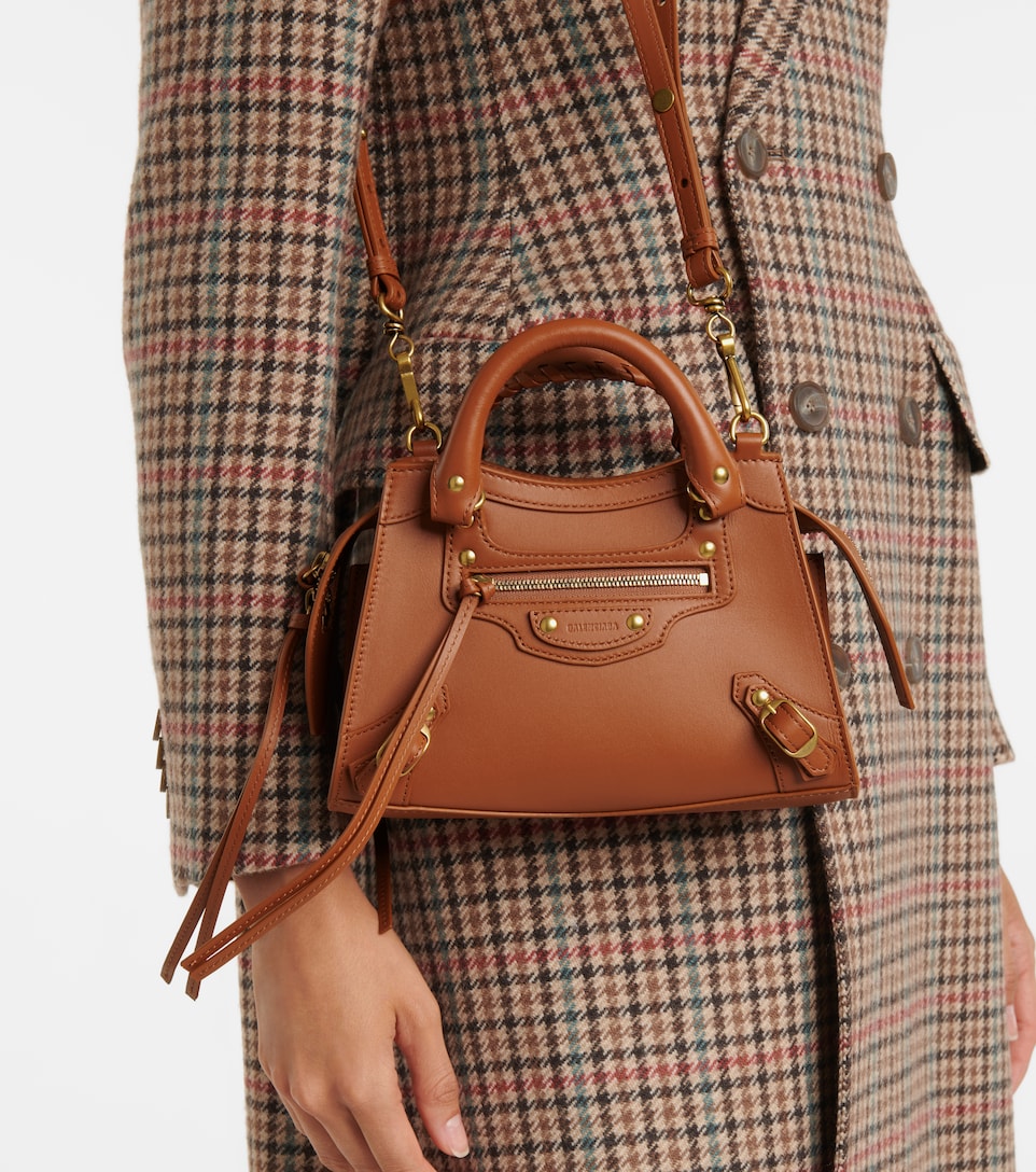 balenciaga neo mini