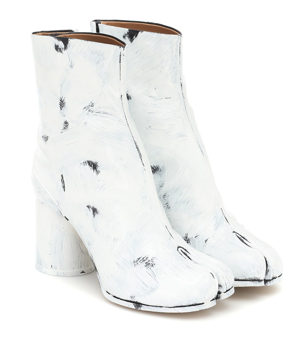 Painted tabi boots clearance