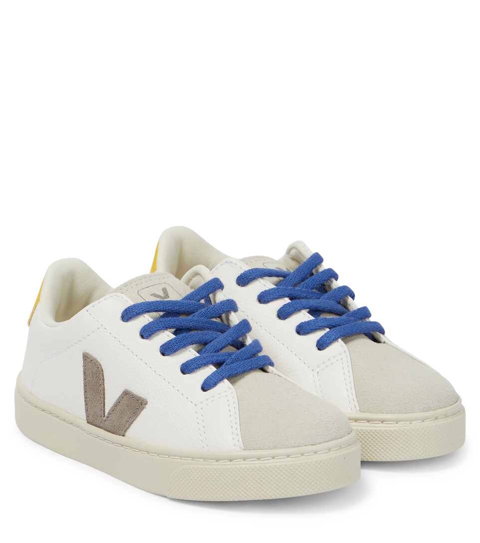 lacing veja trainers