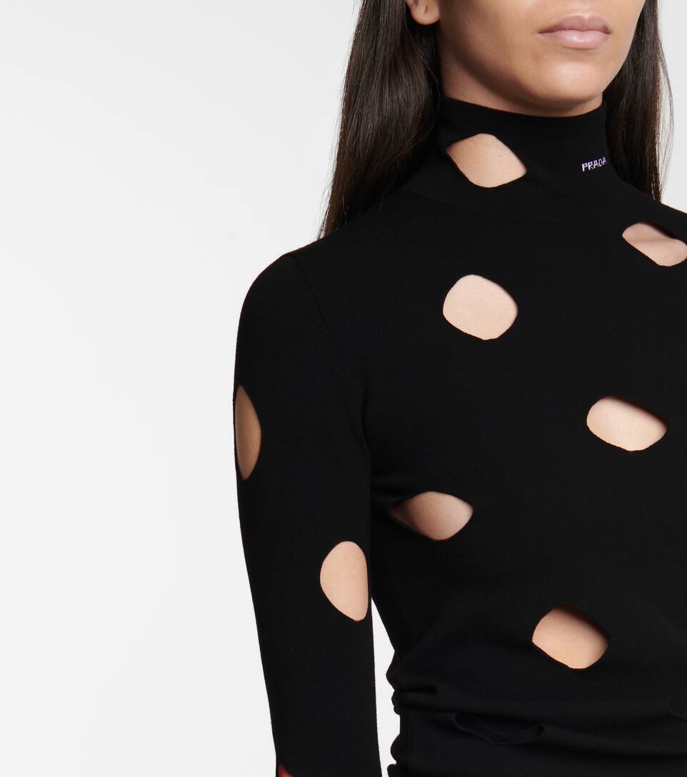 turtleneck with cutout chest