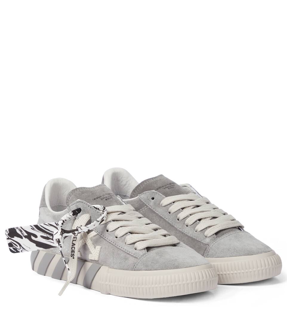 Low Vulcanized suede sneakers