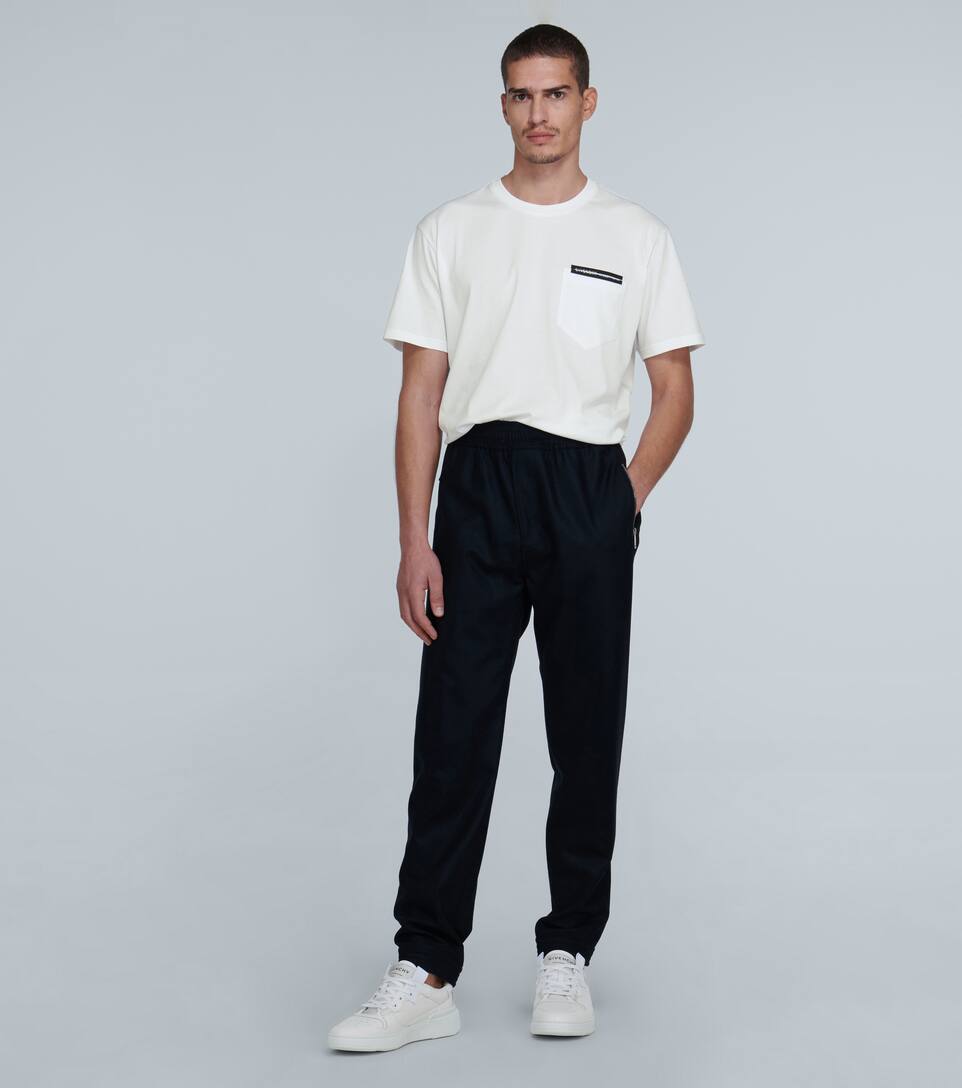 GIVENCHY photo