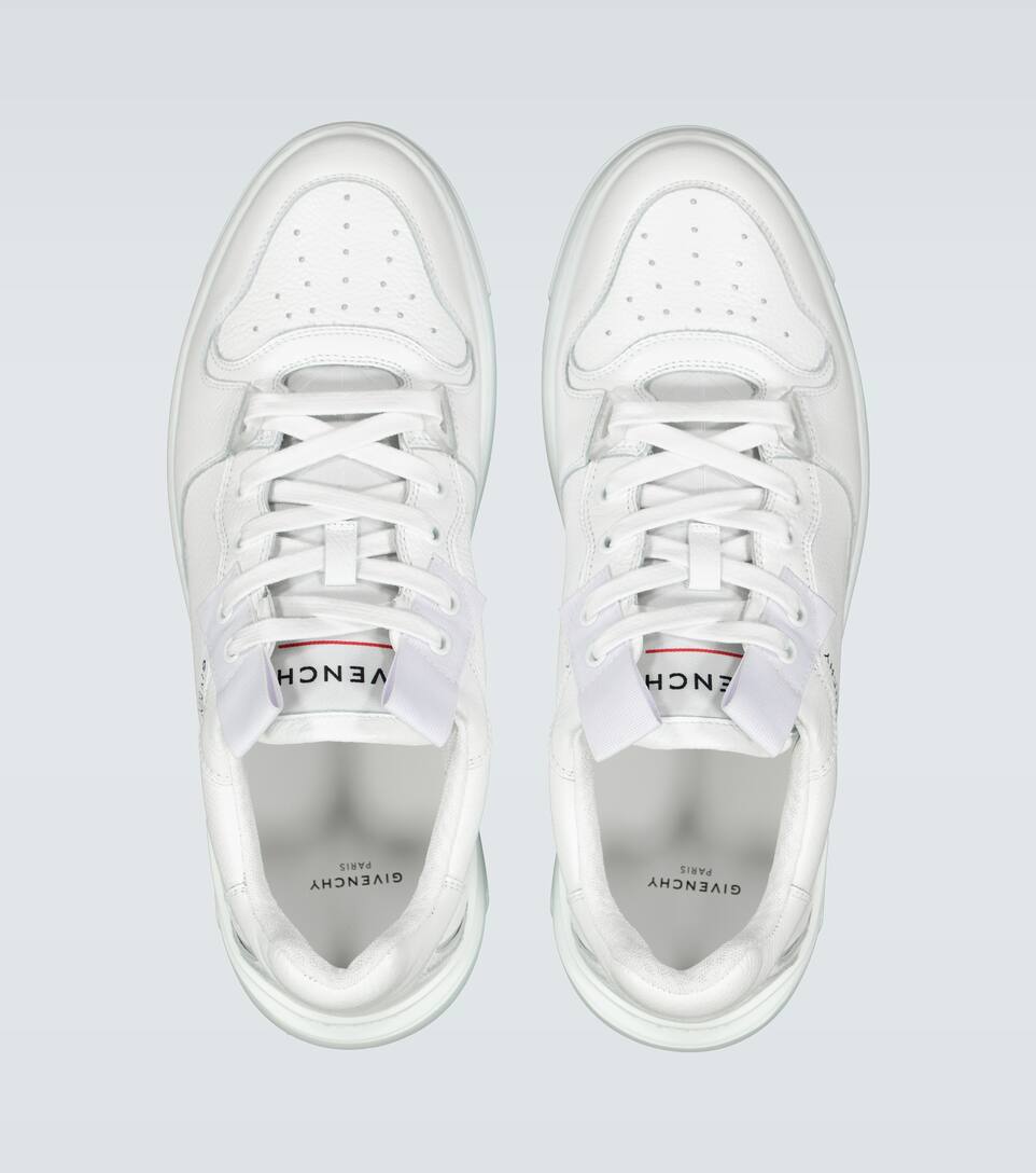 GIVENCHY photo